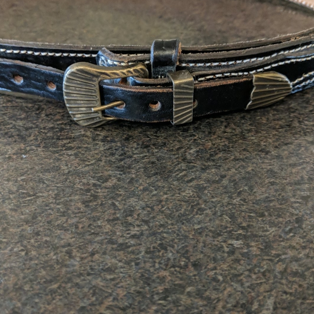 SALE 2/$6 Vintage belt